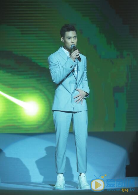 董又霖活动照 董又霖高清写真_董又霖高清剧照