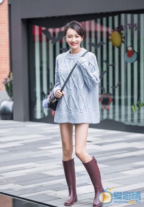 杨菲洋街拍 杨菲洋高清写真_杨菲洋高清剧照