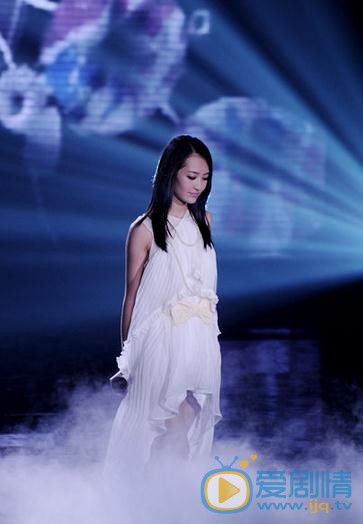 杨菲洋比赛照 杨菲洋高清写真_杨菲洋高清剧照