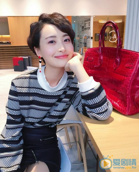 杨菲洋《一粒红尘》剧照 杨菲洋高清写真_杨菲洋高清剧照