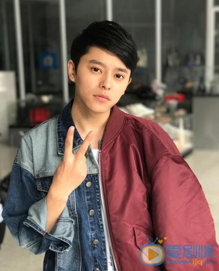 吕炸炸生活照 吕炸炸生活照