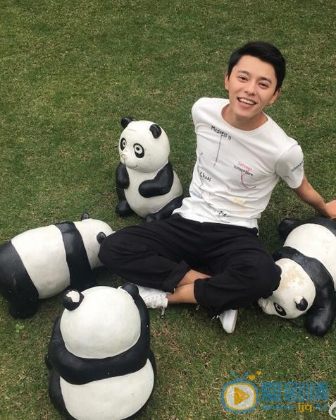 吕炸炸生活照 吕炸炸高清写真_吕炸炸高清剧照