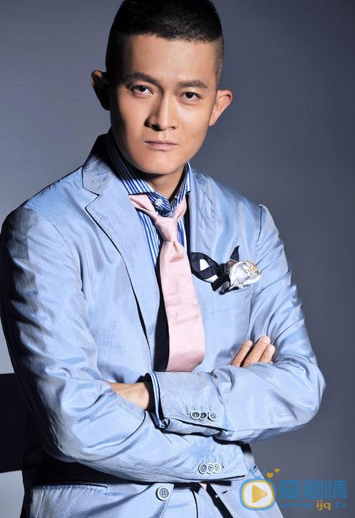杨志刚蓝色写真