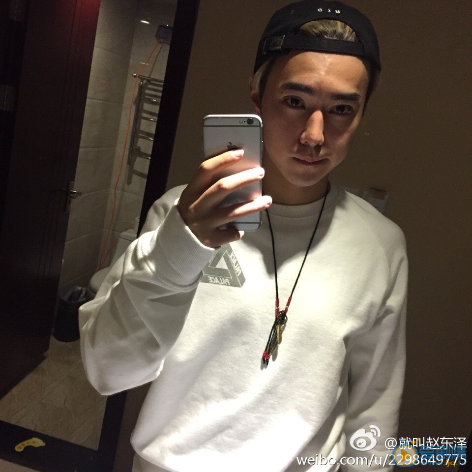 赵东泽生活照 赵东泽高清写真_赵东泽高清剧照