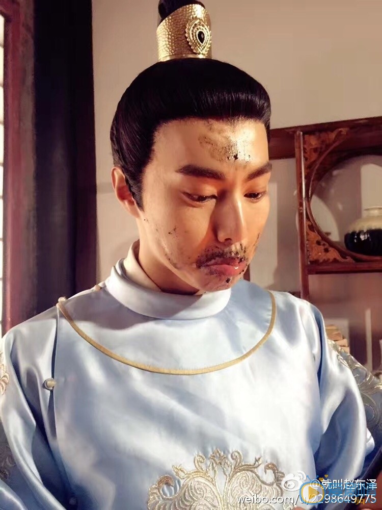 赵东泽片场照