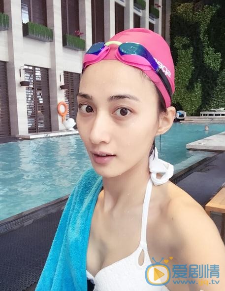 冯文娟生活照 冯文娟高清写真_冯文娟高清剧照