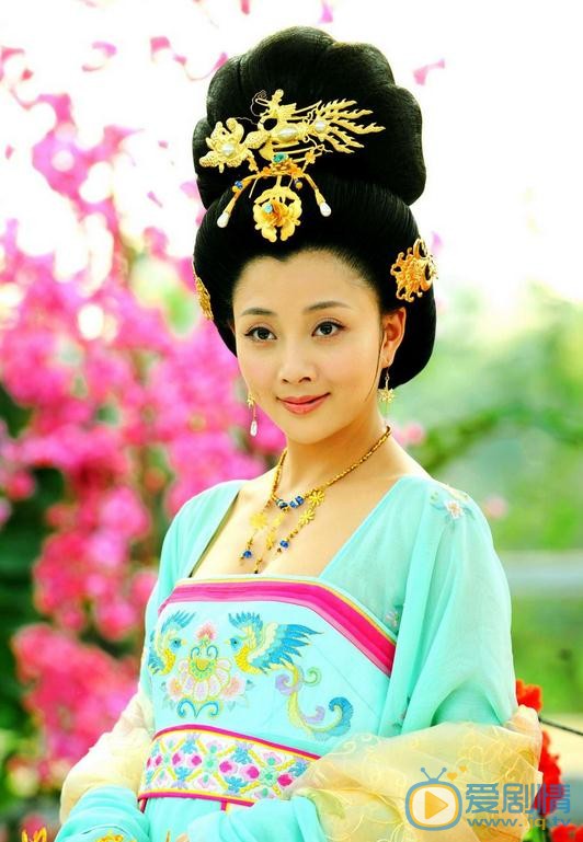 殷桃《杨贵妃秘史》剧照 殷桃《杨贵妃秘史》剧照
