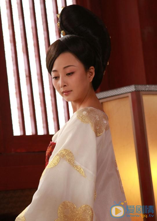殷桃《武则天秘史》剧照 殷桃高清写真_殷桃高清剧照