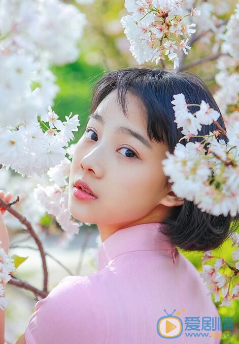 鲁照华樱花写真 鲁照华高清写真_鲁照华高清剧照