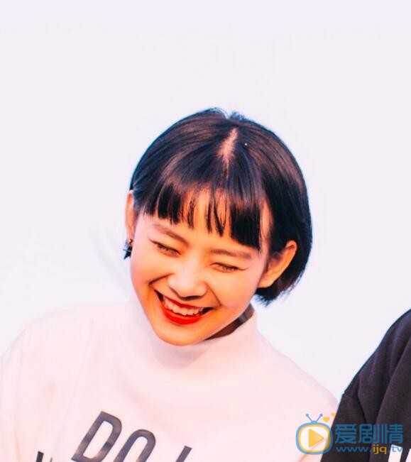 鲁照华笑面如花写真 鲁照华高清写真_鲁照华高清剧照