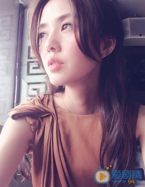 李宜儒生活照 李宜儒高清写真_李宜儒高清剧照