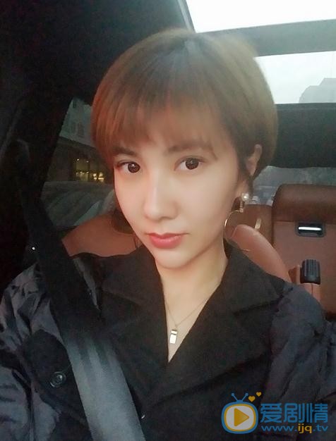 边潇潇生活照 边潇潇高清写真_边潇潇高清剧照