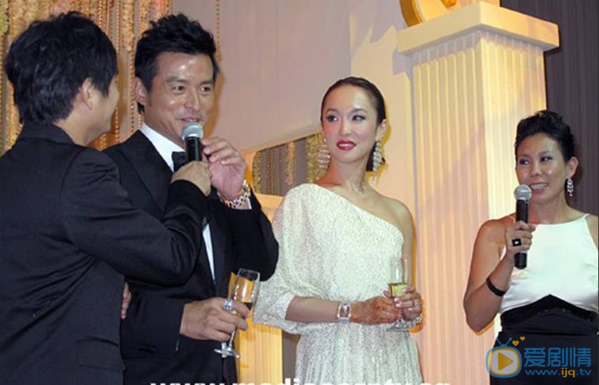 李铭顺和范文芳结婚照 李铭顺高清写真_李铭顺高清剧照