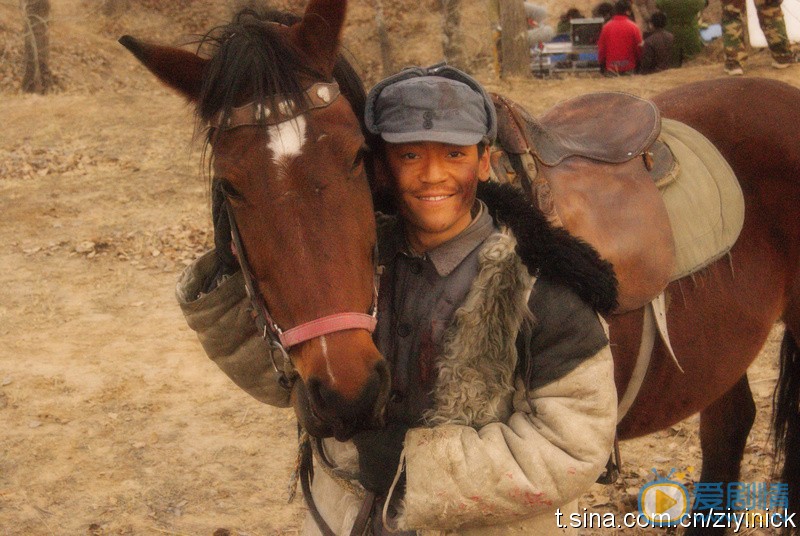 王紫逸片场照 王紫逸高清写真_王紫逸高清剧照