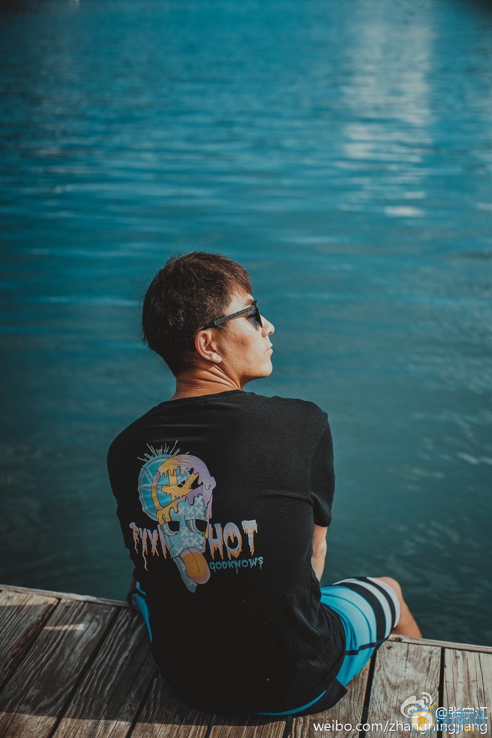张宁江旅行街拍照 张宁江高清写真_张宁江高清剧照