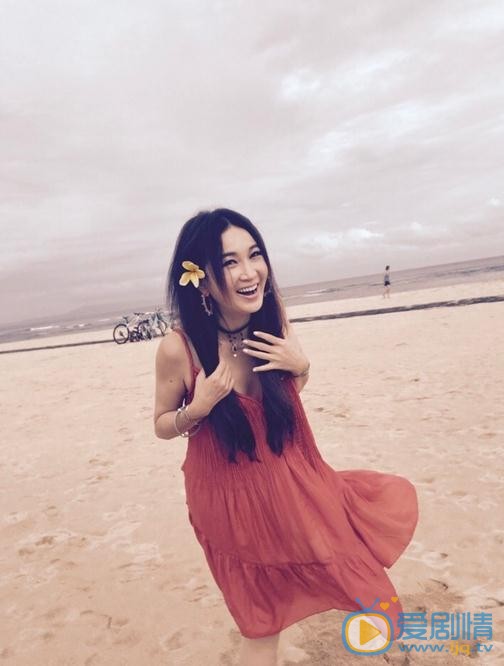 温碧霞家人照 温碧霞高清写真_温碧霞高清剧照