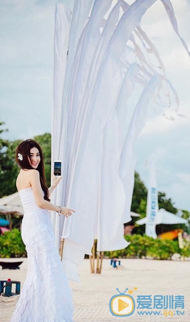 温碧霞家人照 温碧霞高清写真_温碧霞高清剧照