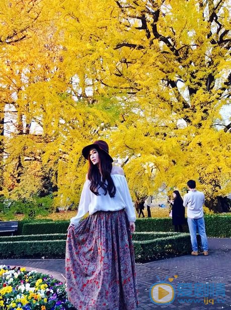 温碧霞生活照 温碧霞高清写真_温碧霞高清剧照