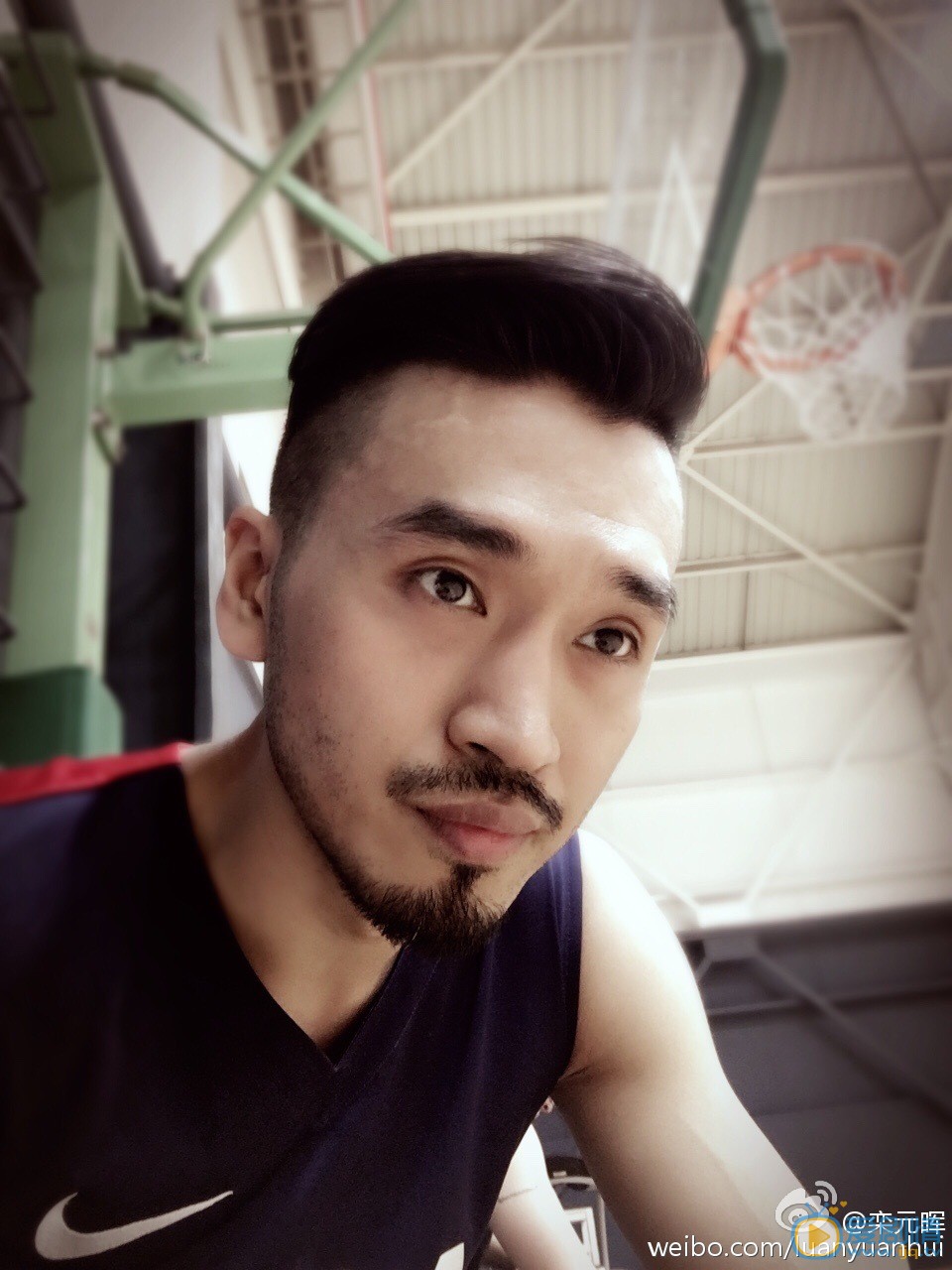 栾元晖生活照 栾元晖高清写真_栾元晖高清剧照