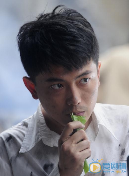 李亭哲《一代枭雄》剧照 李亭哲高清写真_李亭哲高清剧照
