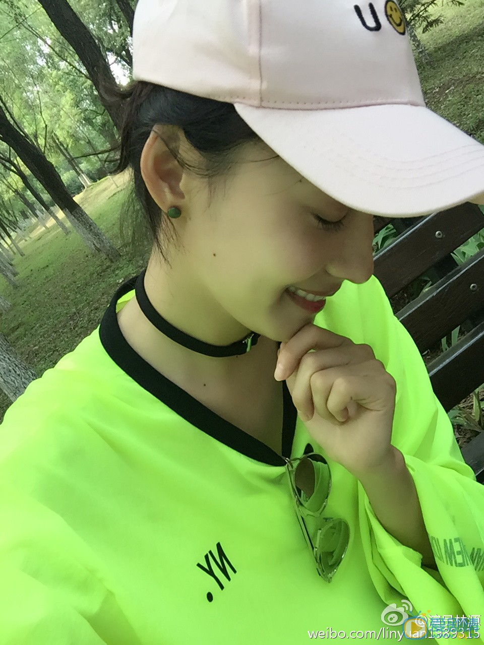 剃刀边缘九儿扮演者林源写真生活照欣赏