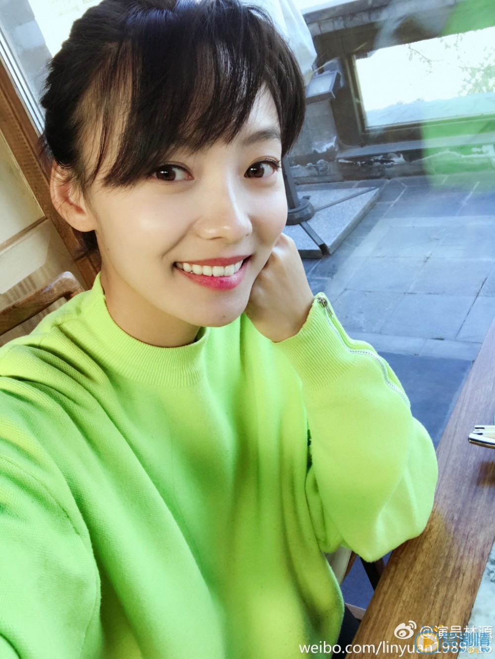 剃刀边缘九儿扮演者林源写真生活照欣赏