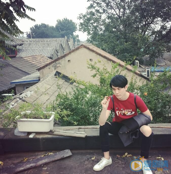 黄鹤立生活照 黄鹤立高清写真_黄鹤立高清剧照
