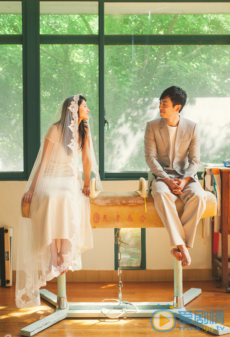 朱亚文朱亚文沈佳妮婚纱照 朱亚文高清写真_朱亚文高清剧照