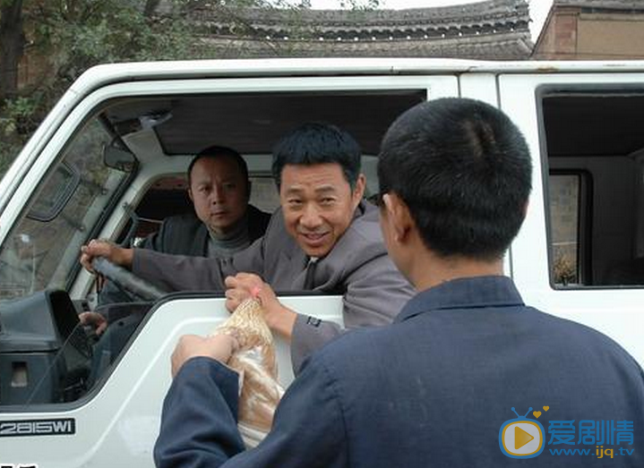张丰毅现代剧剧照 张丰毅高清写真_张丰毅高清剧照