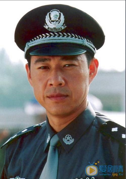 张丰毅现代剧剧照 张丰毅高清写真_张丰毅高清剧照