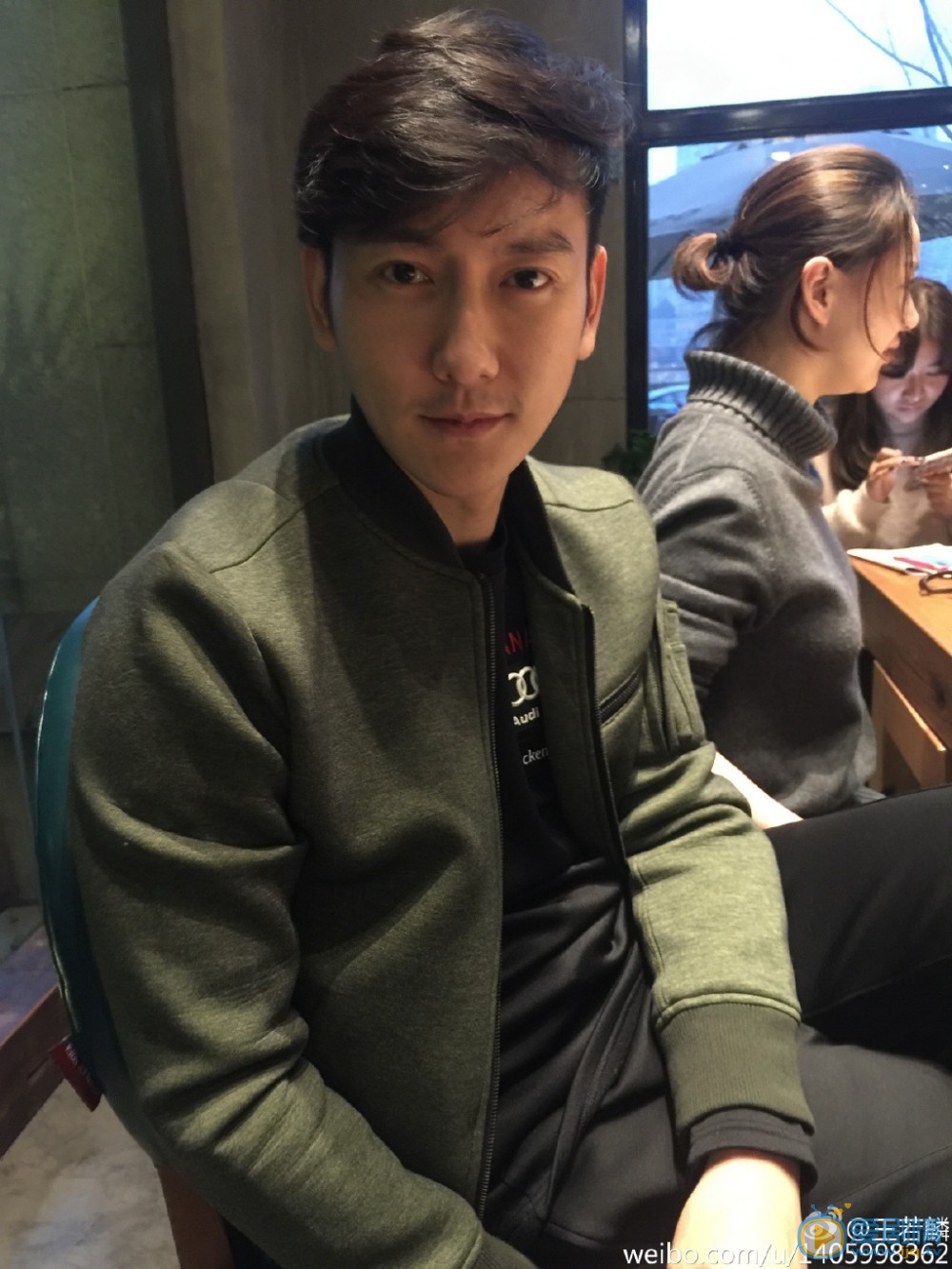王若麟生活照 王若麟高清写真_王若麟高清剧照