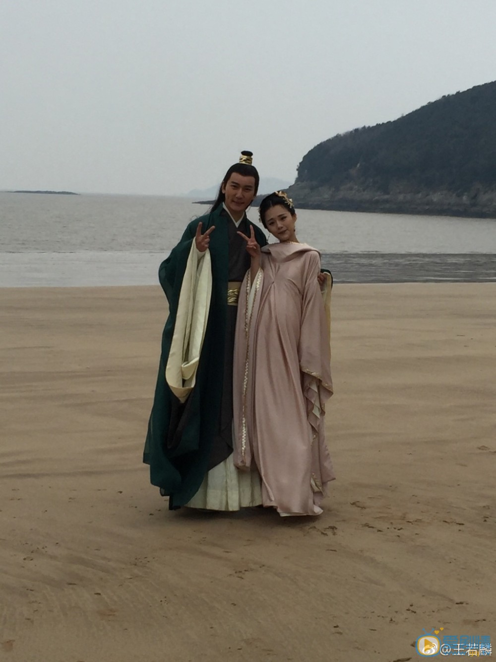 王若麟片场照 王若麟高清写真_王若麟高清剧照