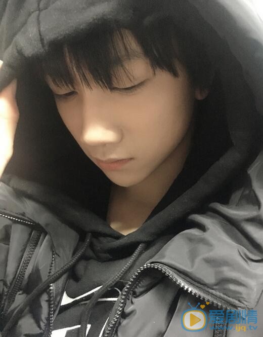 敖子逸生活照 敖子逸高清写真_敖子逸高清剧照