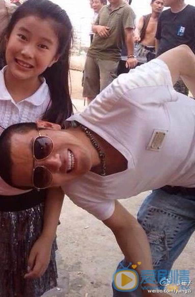 杨子前妻女儿照片 杨子和前妻女儿合照
