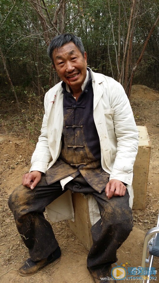 杜源片场照 杜源片场照