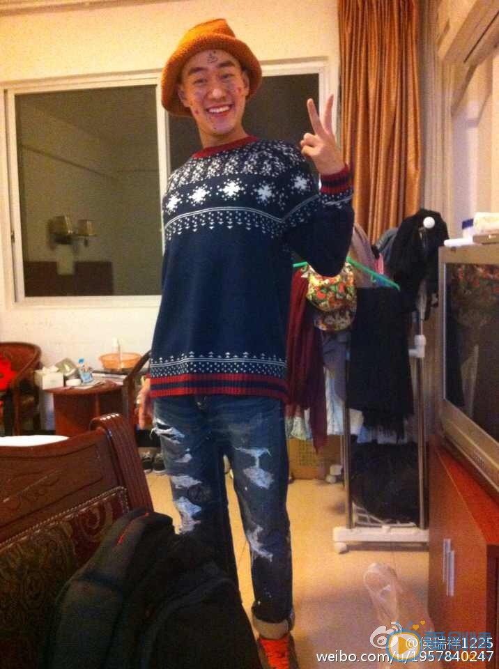 侯瑞祥逗逼表情包 侯瑞祥高清写真_侯瑞祥高清剧照