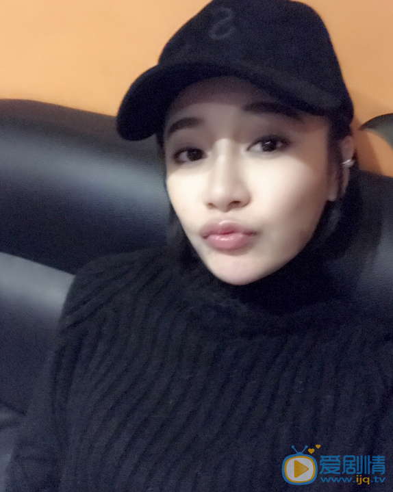 唐菀生活照 唐菀高清写真_唐菀高清剧照
