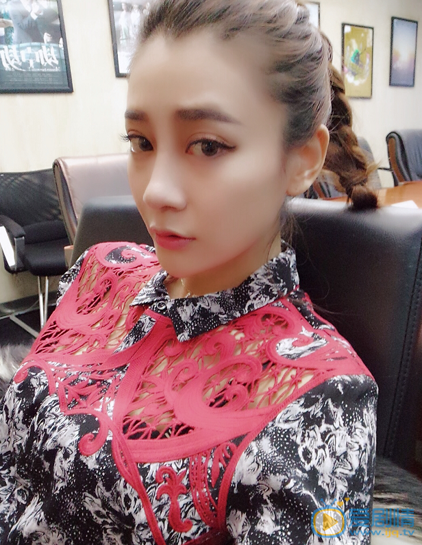 唐菀生活照 唐菀高清写真_唐菀高清剧照