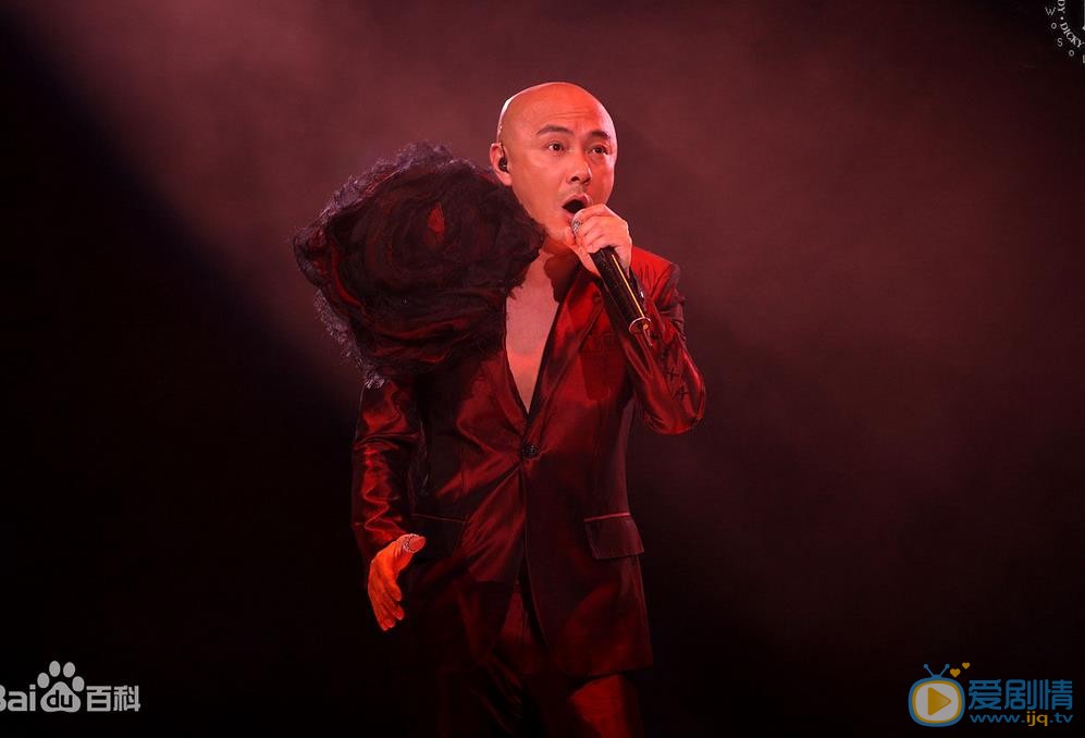 张卫健演唱会表演照 张卫健高清写真_张卫健高清剧照