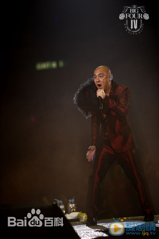 张卫健演唱会表演照 张卫健高清写真_张卫健高清剧照