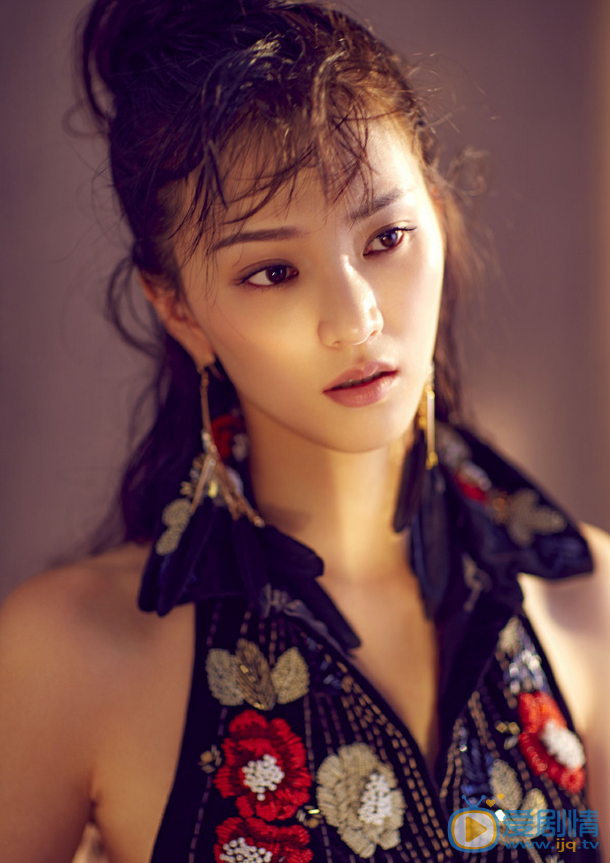 黄灿灿时尚写真 黄灿灿高清写真_黄灿灿高清剧照
