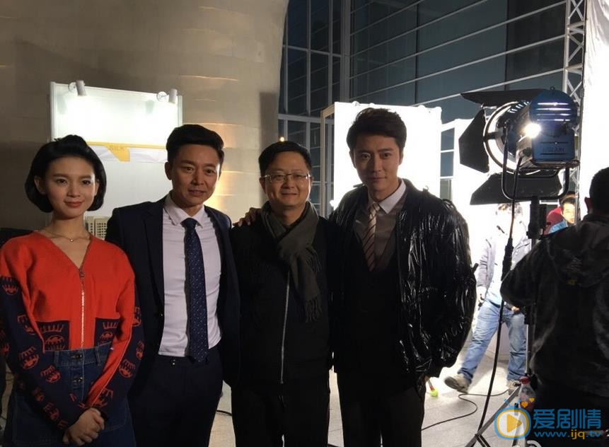 刘奕君片场明星合照 刘奕君高清写真_刘奕君高清剧照