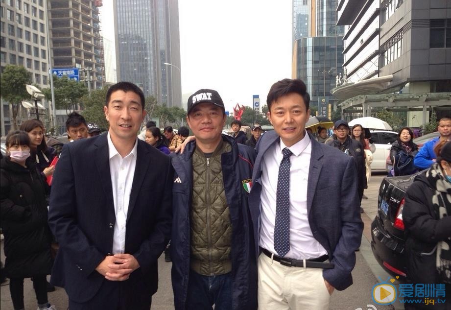 刘奕君片场明星合照 刘奕君高清写真_刘奕君高清剧照