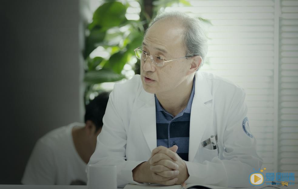杨新鸣《外科风云》剧照 杨新鸣高清写真_杨新鸣高清剧照