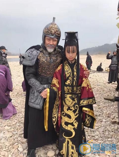 陈喆伦明星合照 陈喆伦高清写真_陈喆伦高清剧照