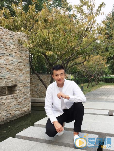 高玉玺生活照 高玉玺高清写真_高玉玺高清剧照