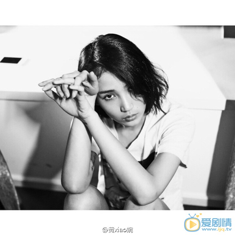 黄晓婉黑白大片 黄晓婉高清写真_黄晓婉高清剧照