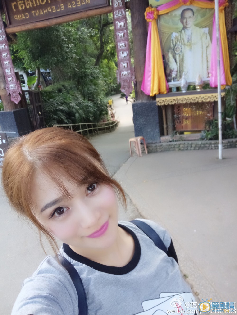 蓝格生活照