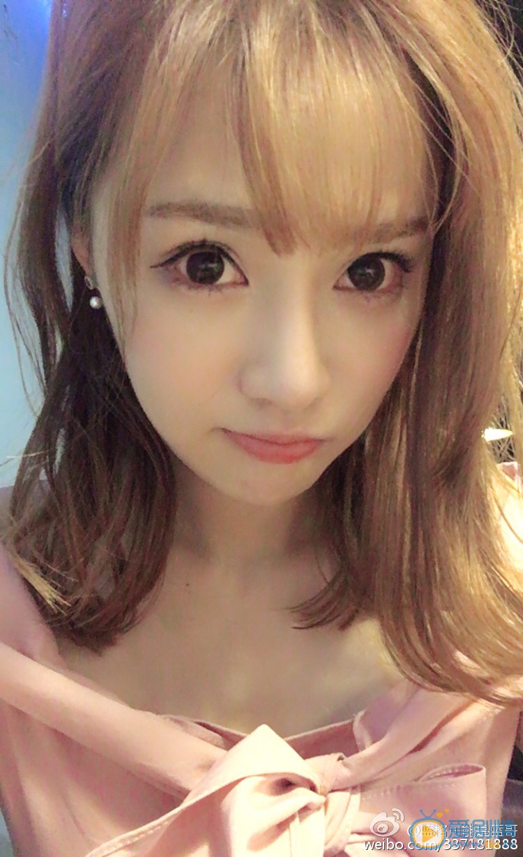 蓝格生活照 蓝格高清写真_蓝格高清剧照
