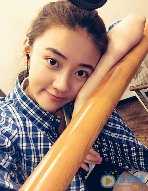 梁洁生活照 梁洁高清写真_梁洁高清剧照